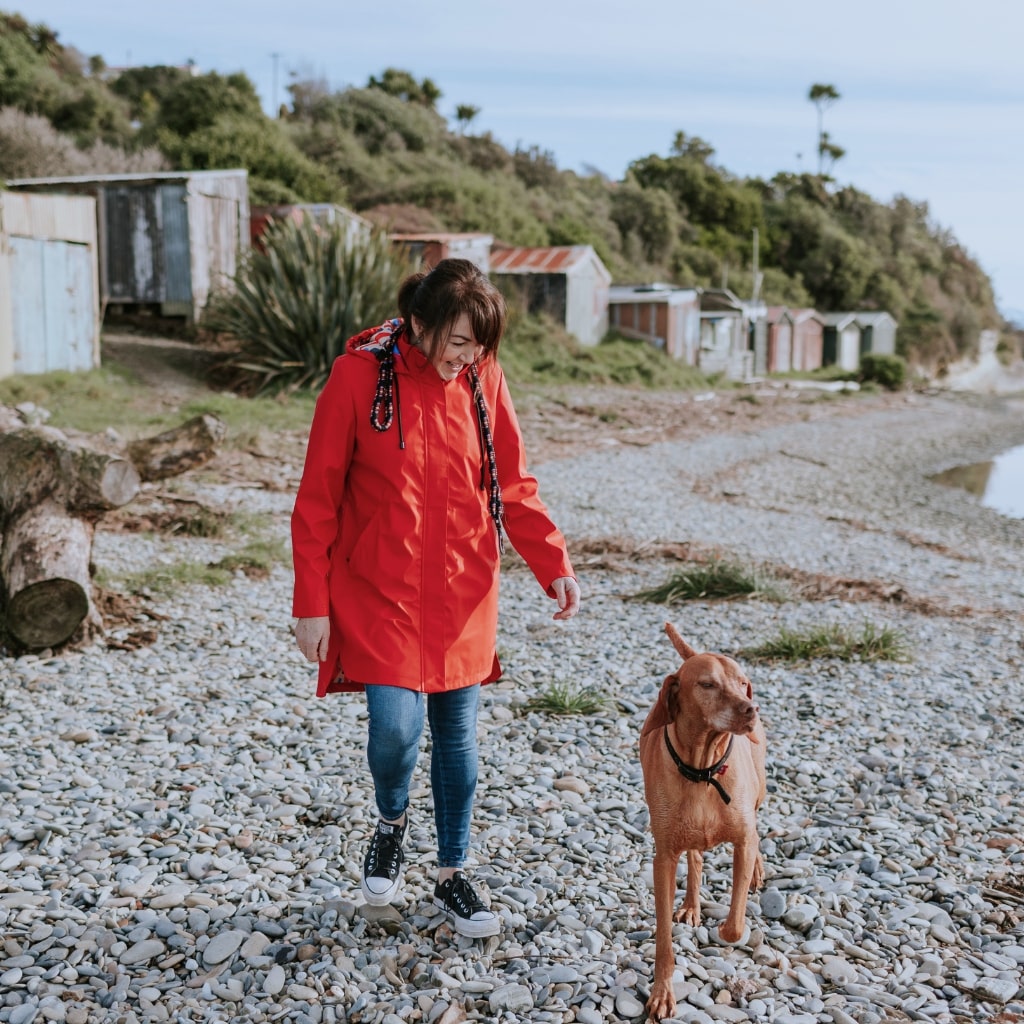 Billie Women&#39;s Rain Coat - Moke x Evie Kemp - Fiery Red with Collage