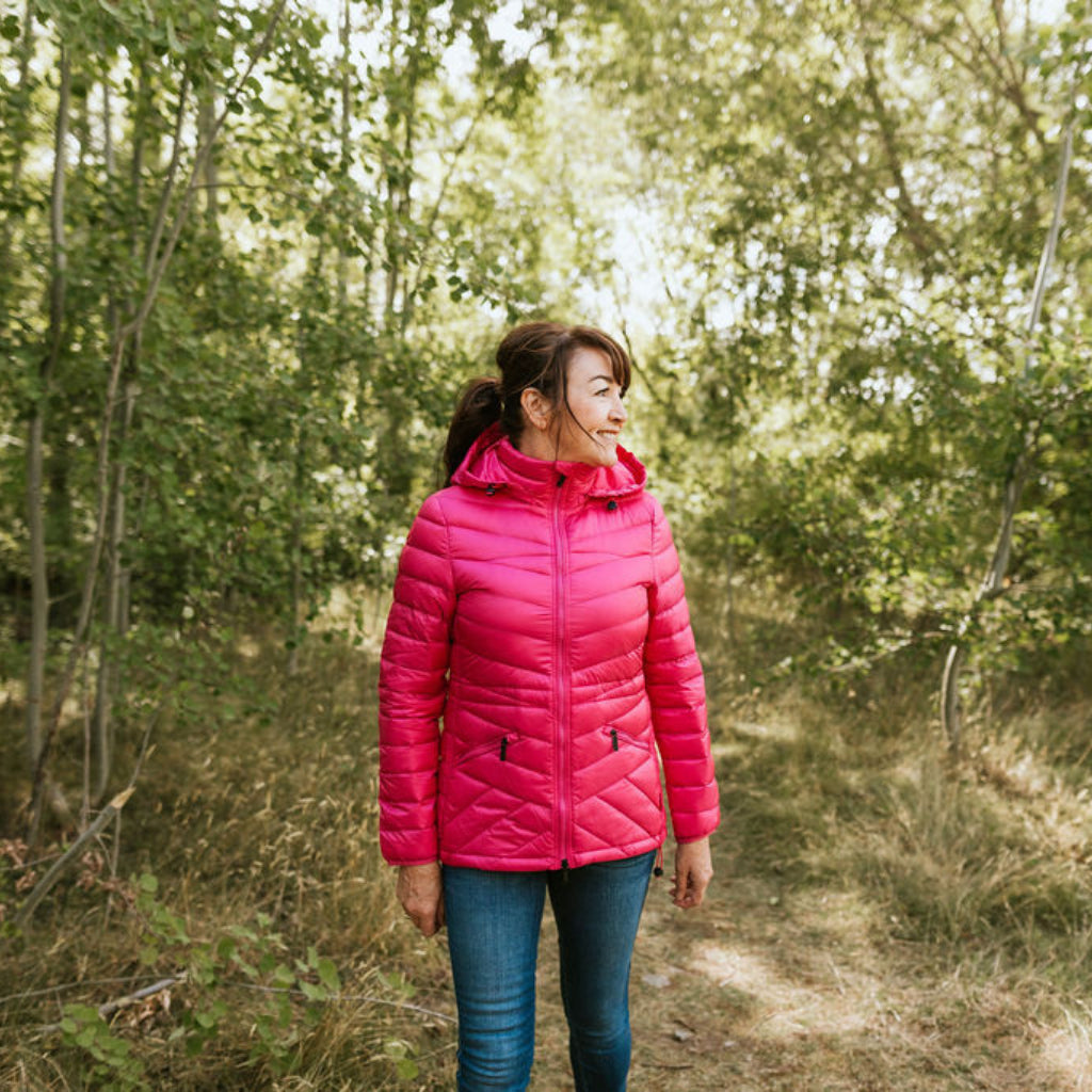 Cushla Women&#39;s 90/10 Packable Down Jacket - Hot Pink