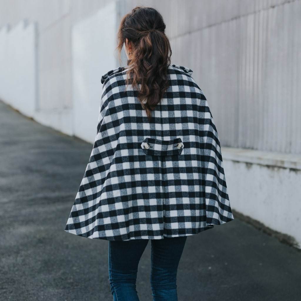 Harper Women&#39;s Wool Cape - Black &amp; White Plaid