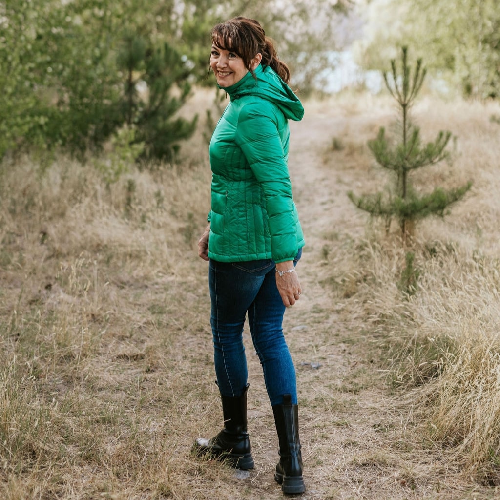 Lynn Women&#39;s 90/10 Packable Down Jacket - Emerald