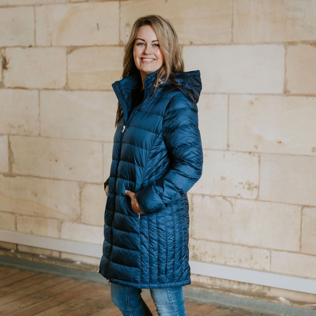 Sarah Women&#39;s 90/10 Packable Down Coat - Moonlight