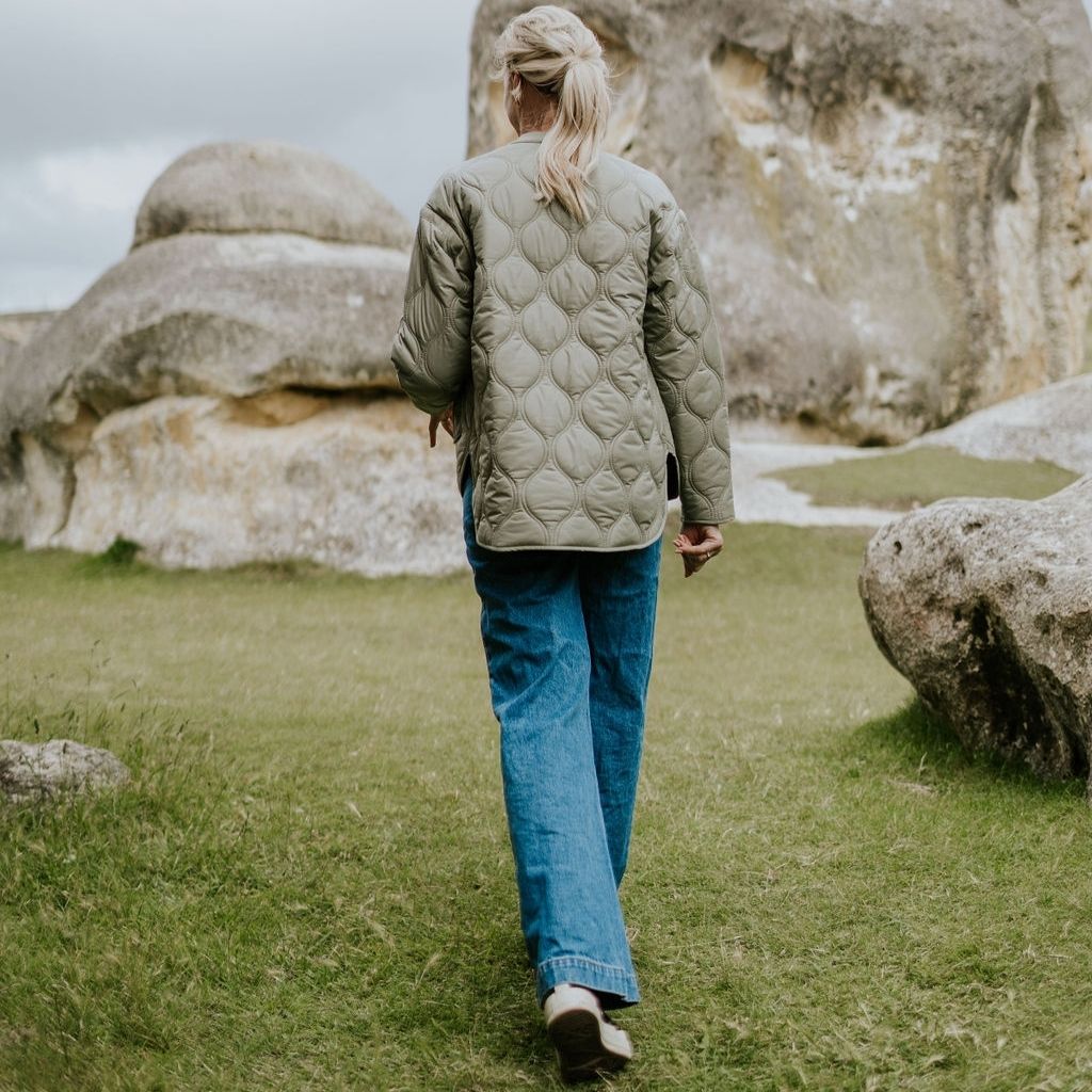 Talei Women&#39;s Quilt Bomber - Green Tea